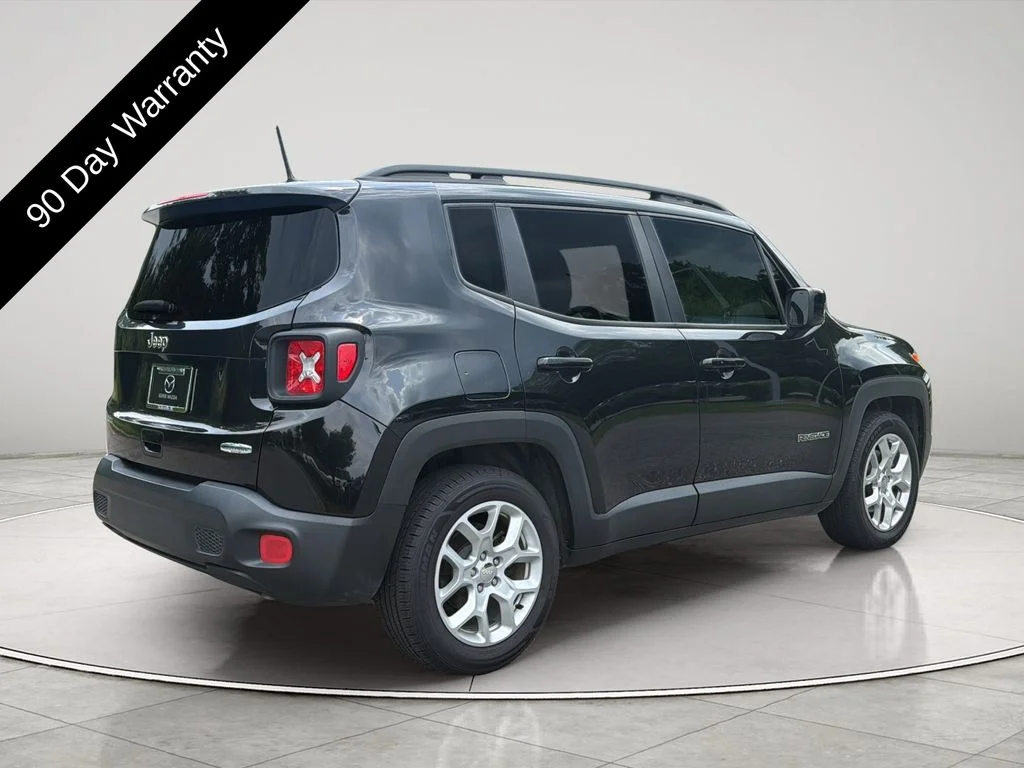 Used 2018 Black Jeep Latitude image 5