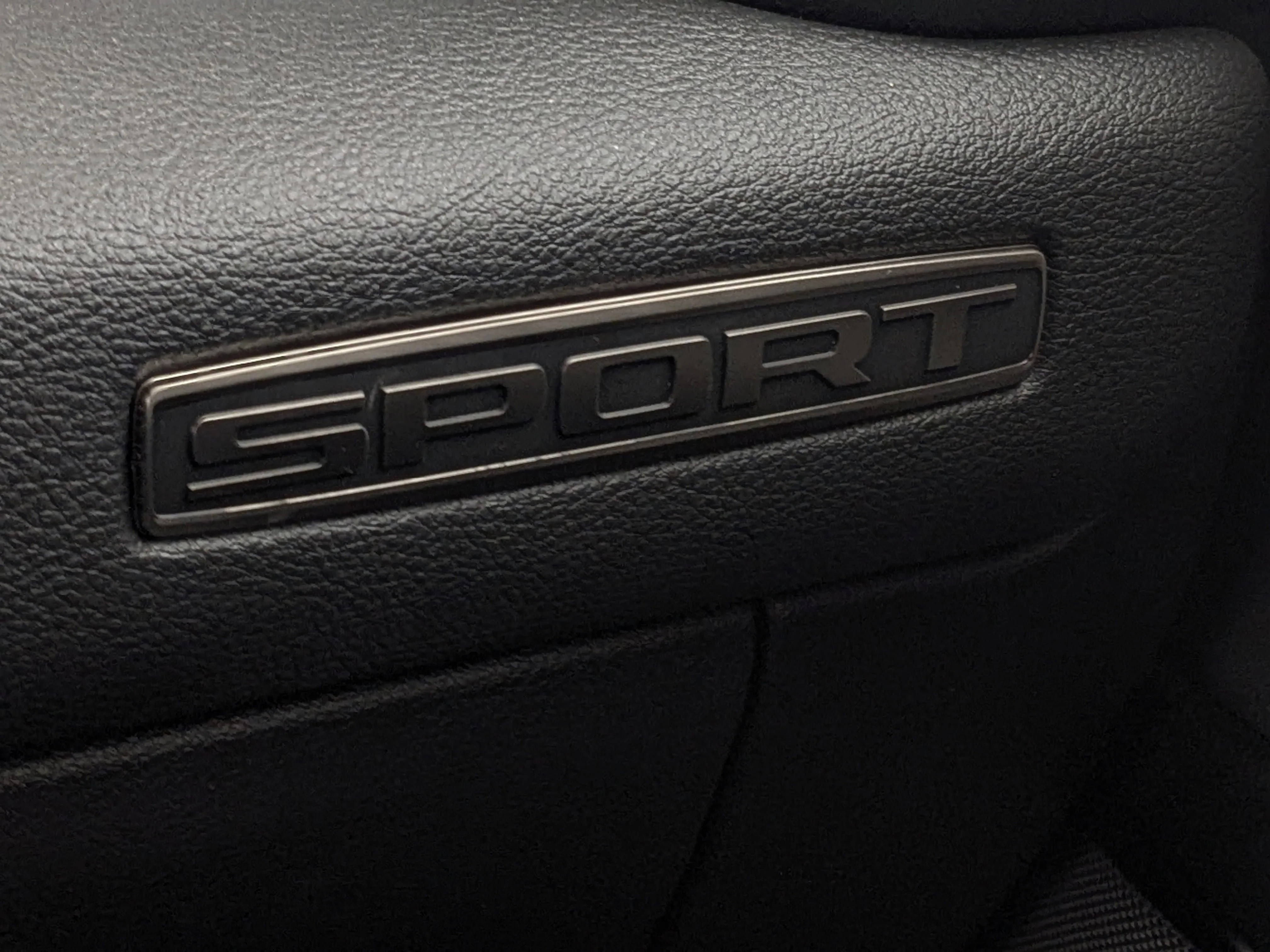 New 2026 Grey RAM Sport - - Night Edition - Sport Lvl 1 Grp - 5.7L HEMI V8 eTorque - Pano Sunroof & More image 28