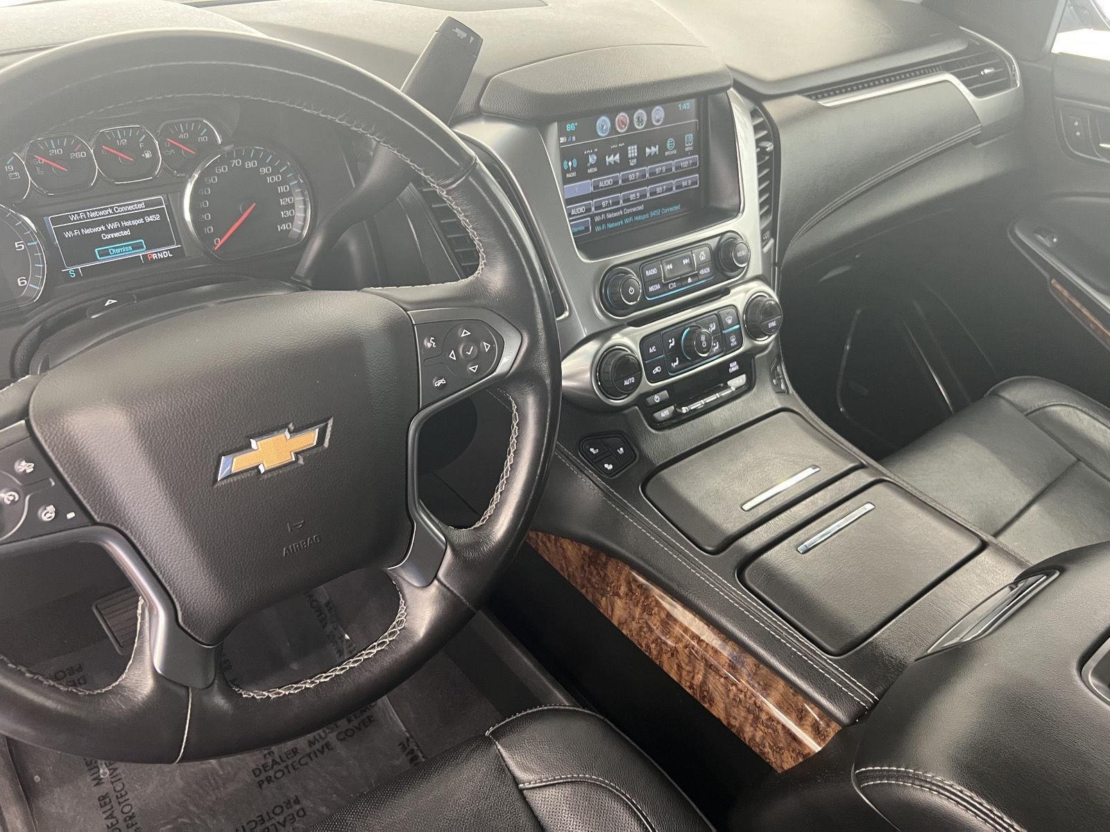 Used 2020 Silver Ice Metallic Chevrolet Premier image 18
