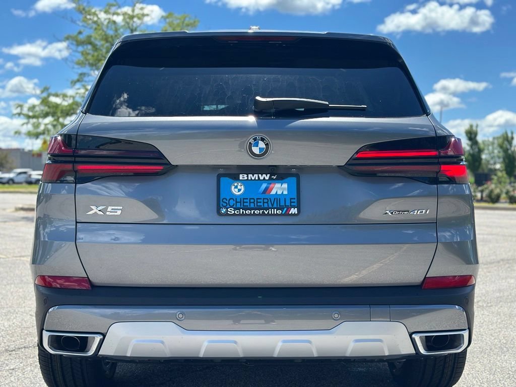 New 2026 Skyscraper Grey Metallic BMW xDrive40i image 6