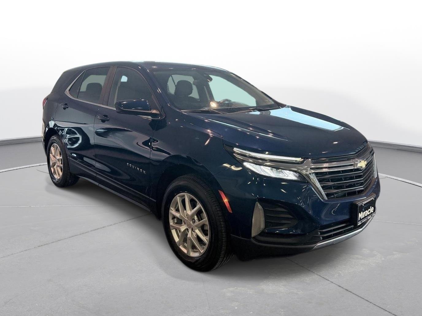 Used 2023 Blue Glow Metallic Chevrolet LT image 9