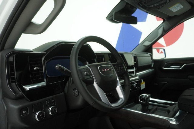 2026 GMC Sierra 1500 SLT - Photo 22