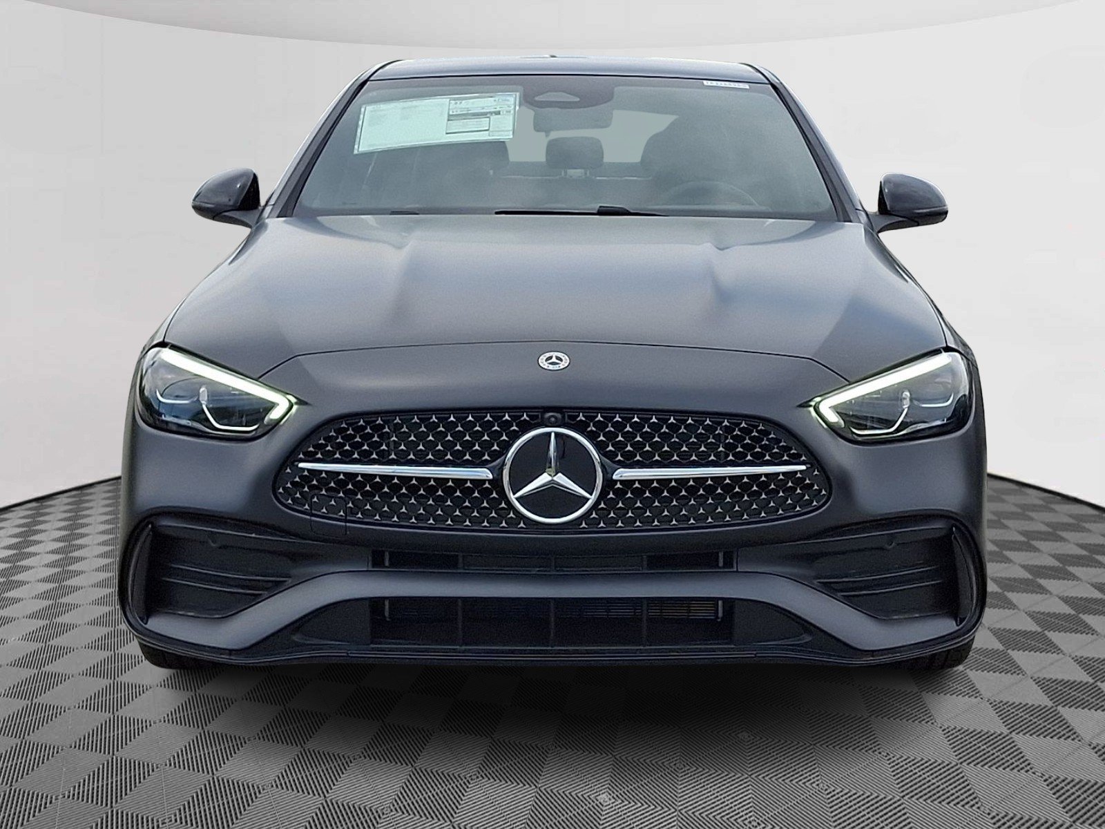New 2026 MANUFAKTUR exclusive graphite grey magno Mercedes-Benz C 300 image 2