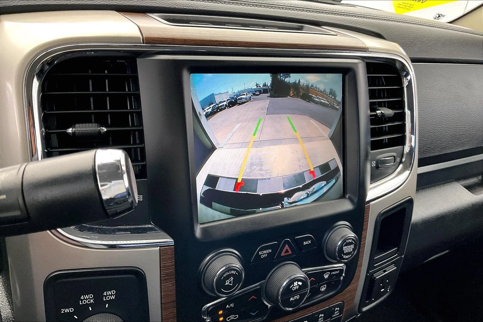 Used 2016 Granite Crystal Metallic Clearcoat Ram Laramie image 22