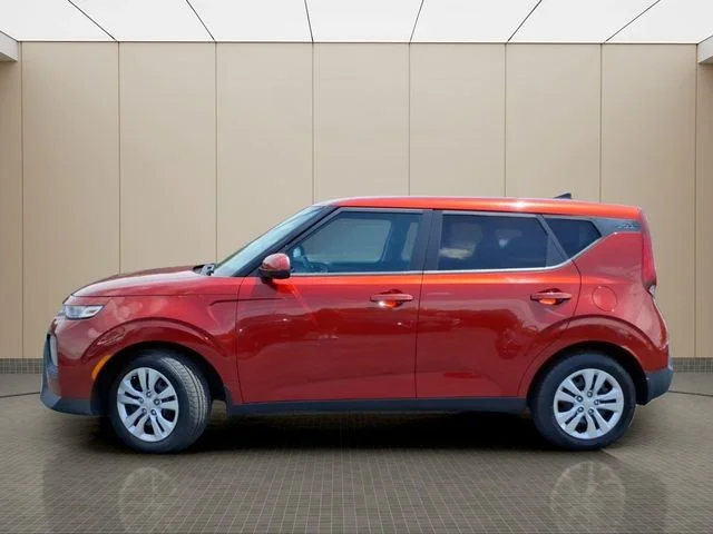 Used 2022 Orange Kia LX image 16