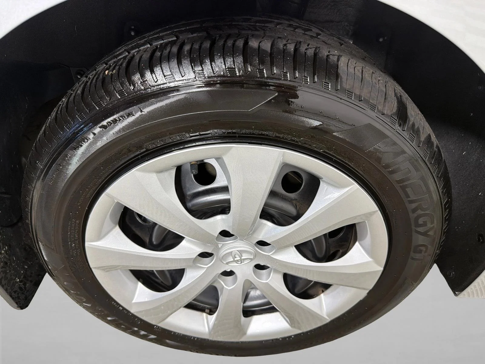 Used 2026 Classic Silver Metallic Toyota LE image 17