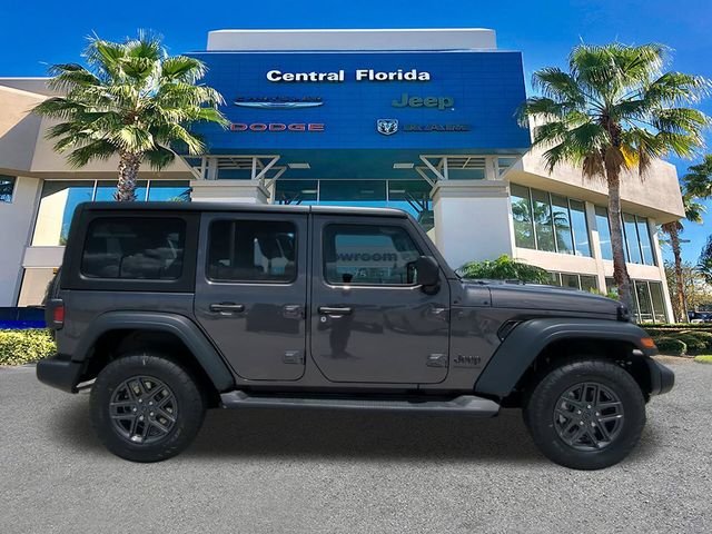 New 2026 Granite Crystal Metallic Clear-Coat Exterior Paint Jeep Sport S image 4