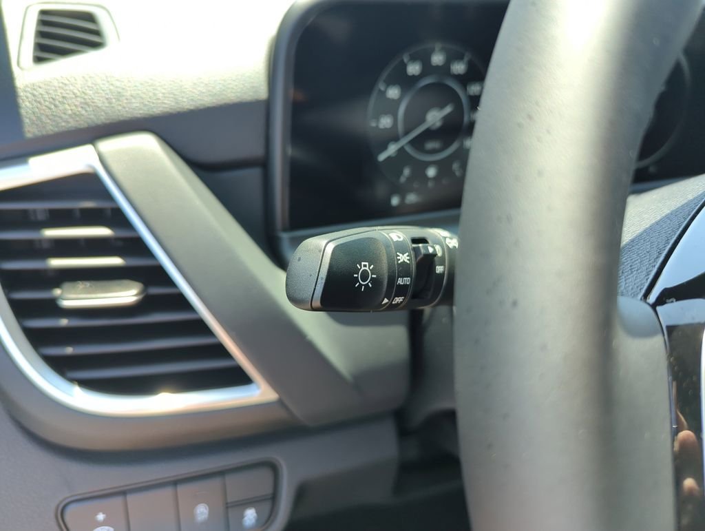 New 2026 Steel Gray Kia EX image 21
