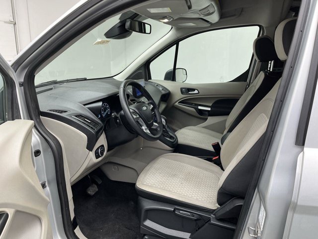 Used 2023 Silver Ford XLT image 3