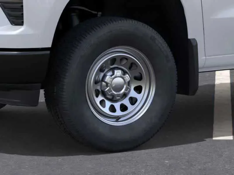 New 2026 Summit White Chevrolet WT image 26