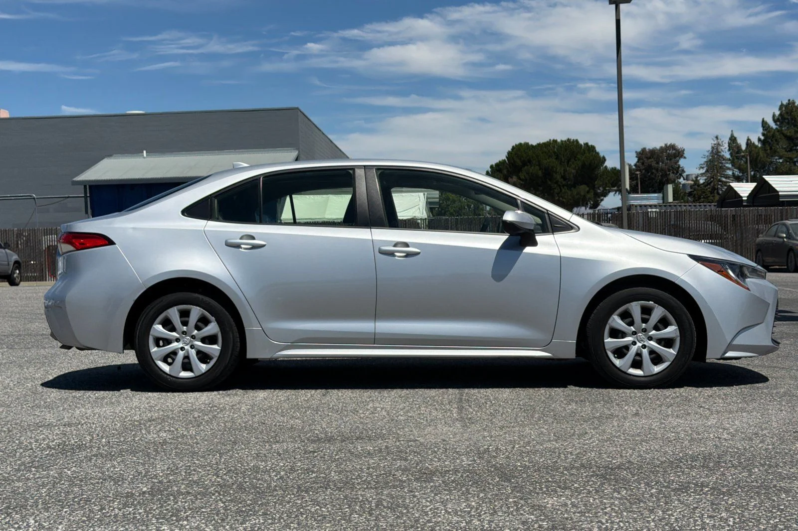 Used 2023 Silver Toyota LE image 3