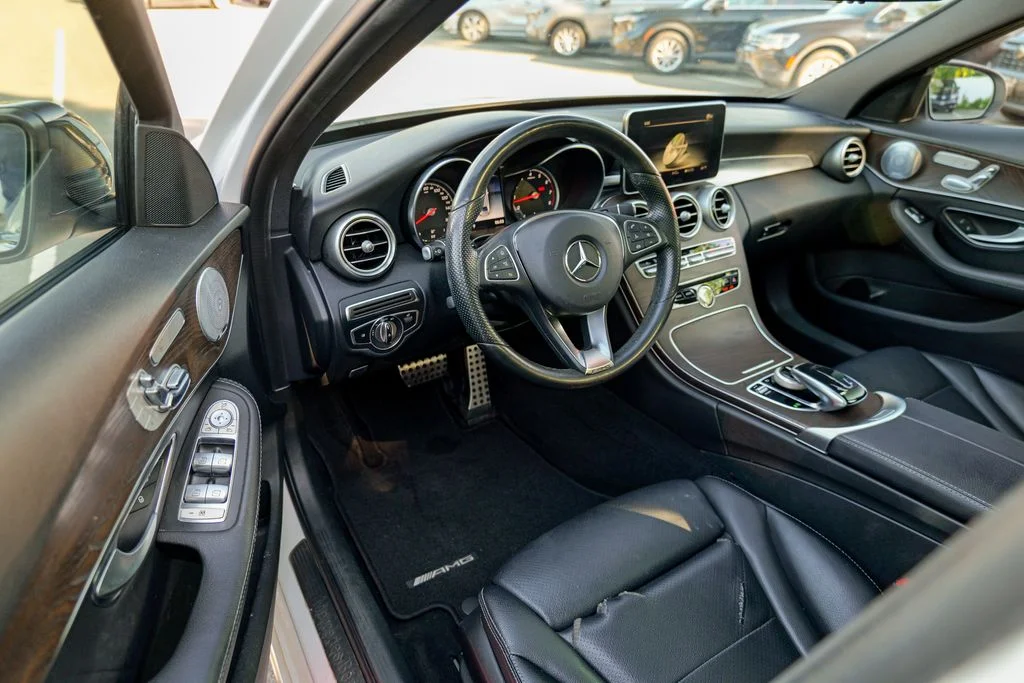 Used 2018 Polar White Mercedes-Benz C 300 image 16