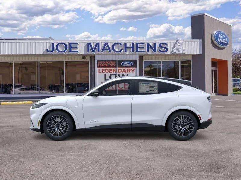 New 2026 Star White Metallic Tri-coat Ford Premium image 4