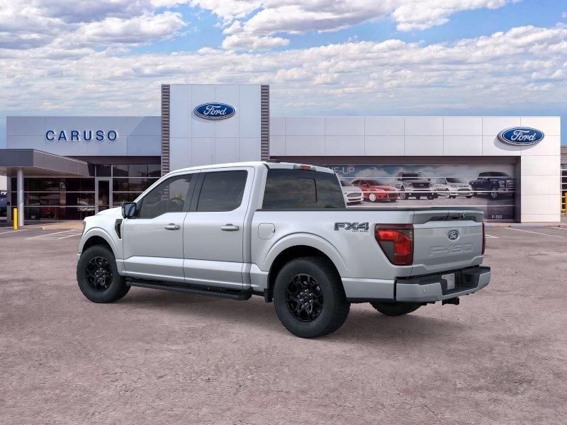 New 2026 Iconic Silver Metallic Ford XLT image 4
