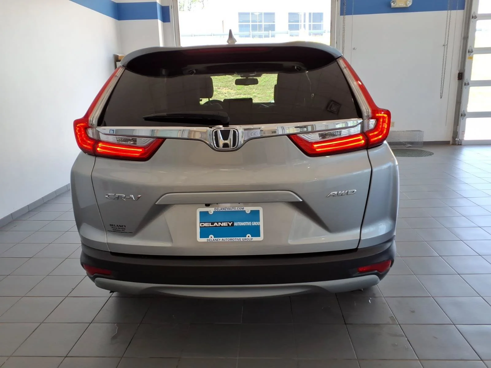 Certified Used 2017 Lunar Silver Metallic Honda EX-L image 6