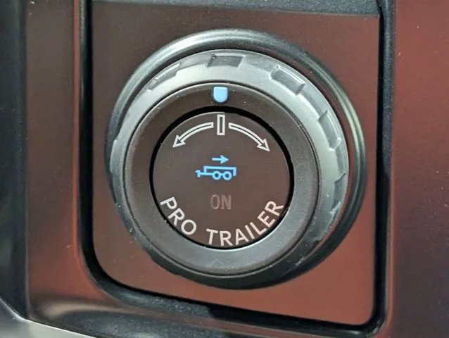 New 2026 Agate Black Metallic Ford F-250® Lariat® image 47