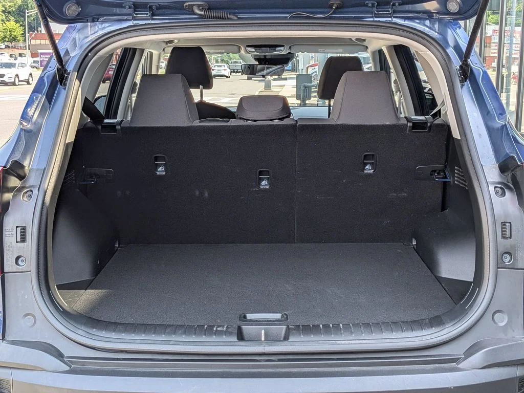 Used 2025 Blue Kia LX image 8