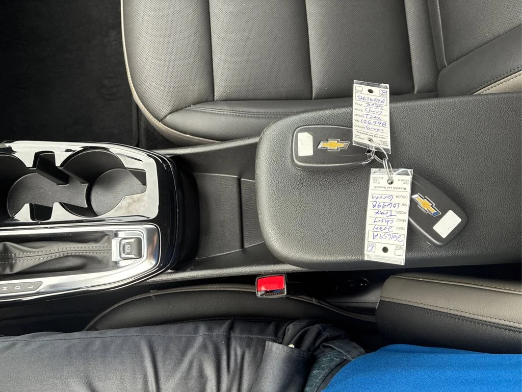 Used 2024 Green Chevrolet ACTIV image 12