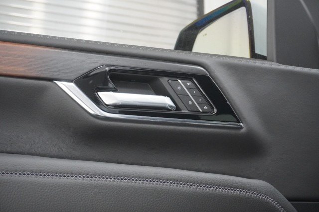 2026 GMC Yukon XL Denali - Photo 17