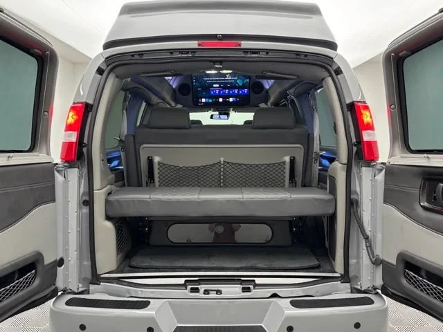 2026 GMC Savana Cargo Work Van - Photo 10