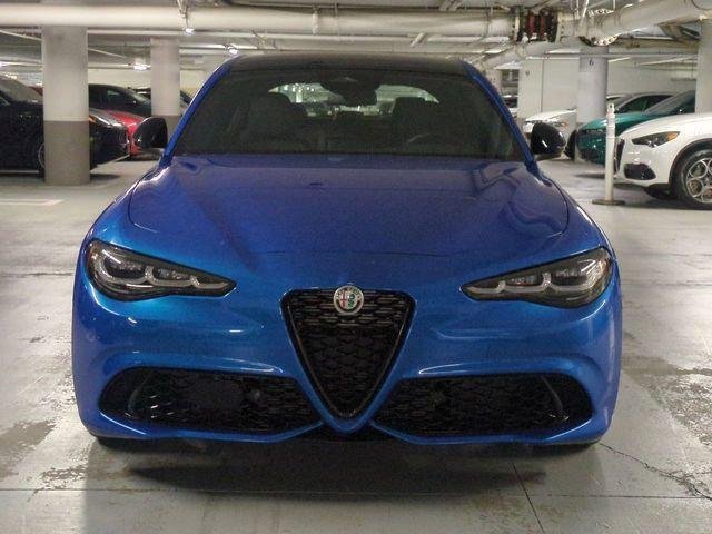 New 2025 Misano Blue Metallic Exterior Paint Alfa Romeo  image 2