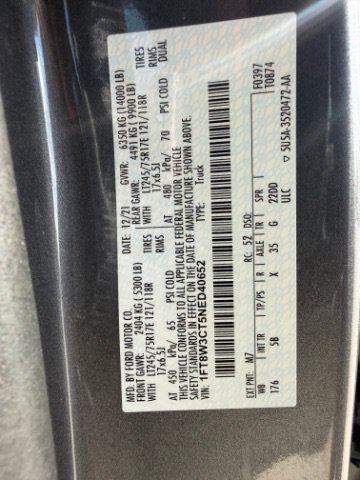 Used 2022 Silver Ford LARIAT image 24