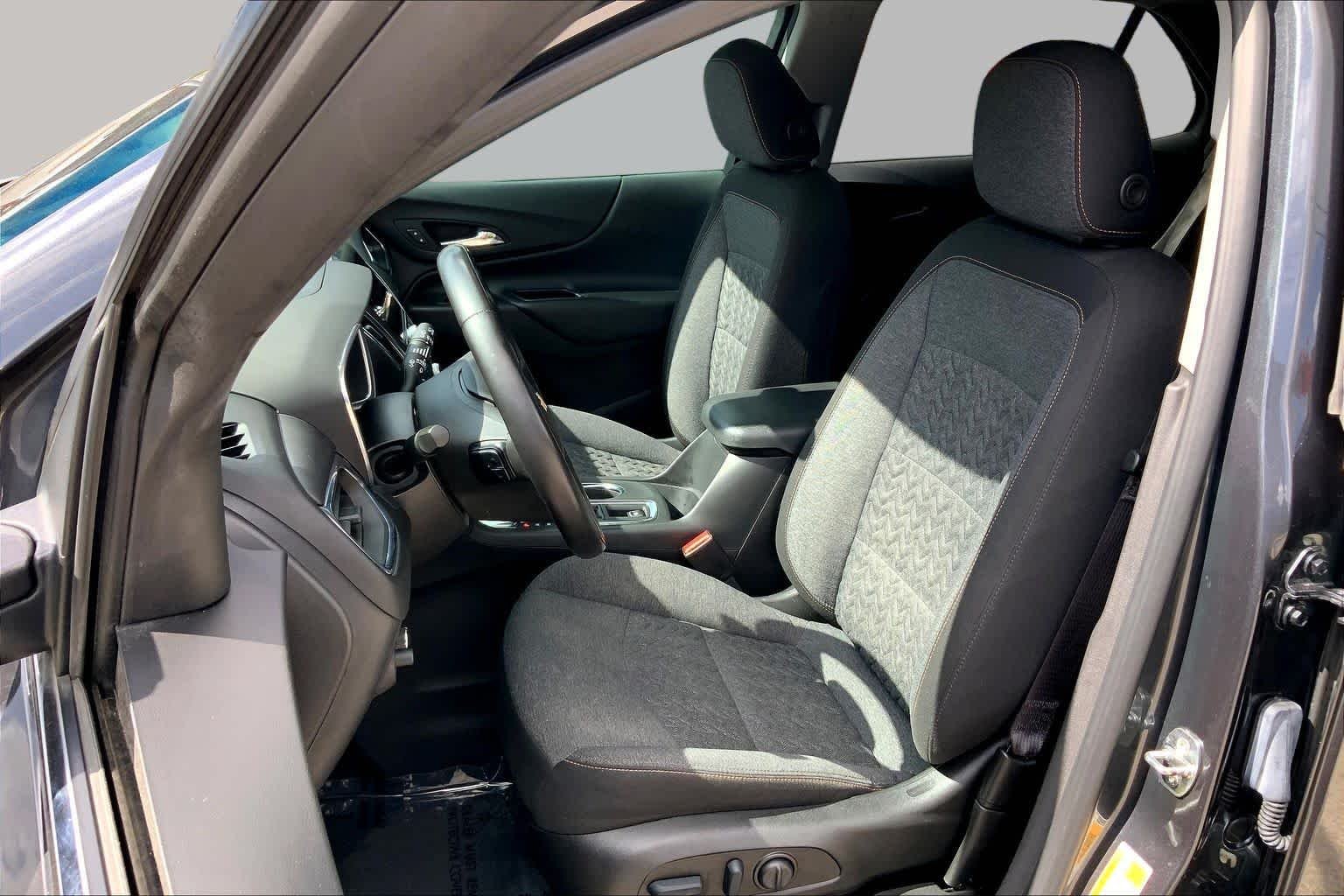Used 2022 Iron Gray Metallic Chevrolet LT image 9