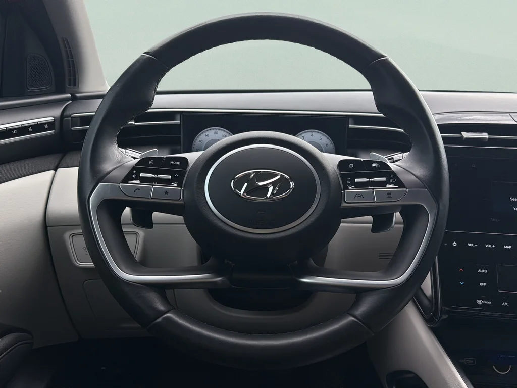 Used 2023 Red Hyundai Limited image 29