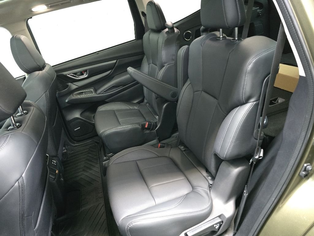 2025 Subaru Ascent Limited - Photo 32
