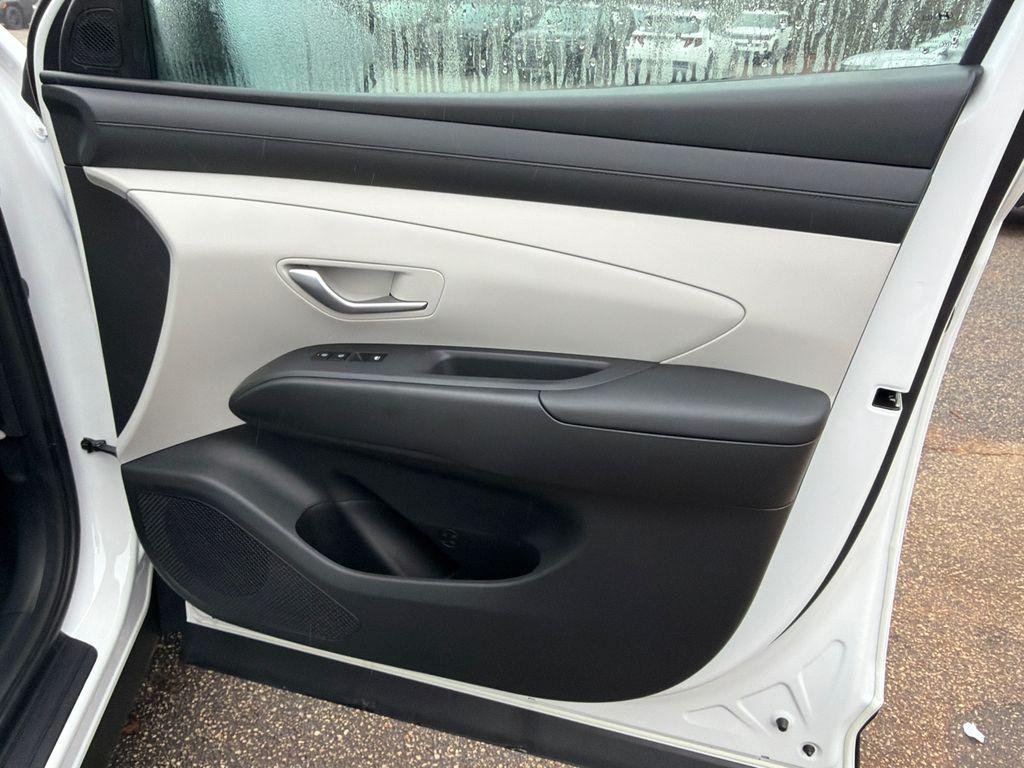 New 2026 White Hyundai Blue image 14