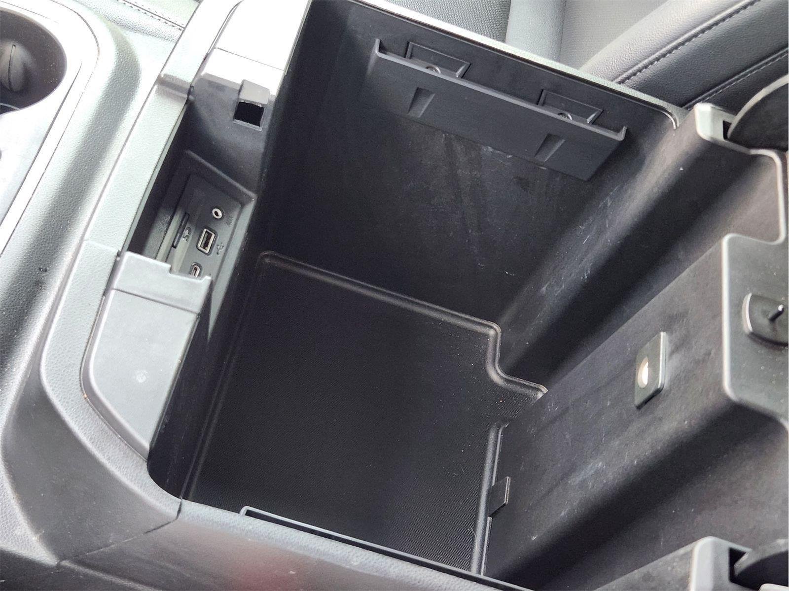 Used 2022 Summit White Chevrolet LTZ image 20