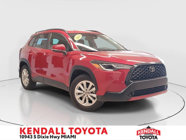 2024 Toyota Corolla Cross LE