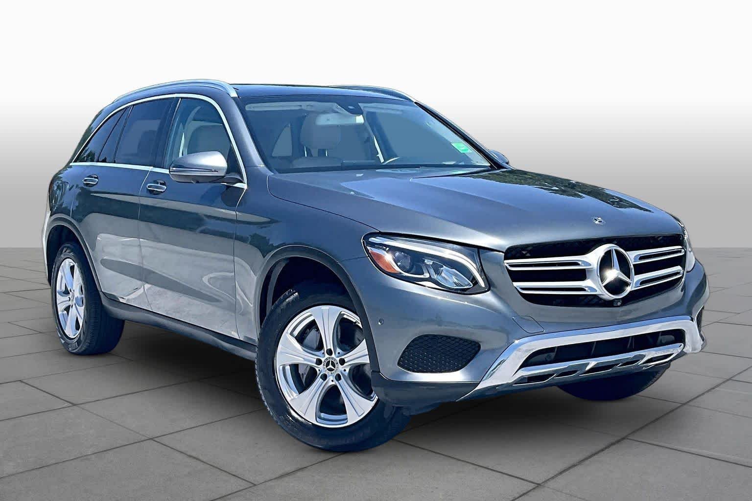 Used 2018 Selenite Grey Metallic Mercedes-Benz GLC 300 image 3