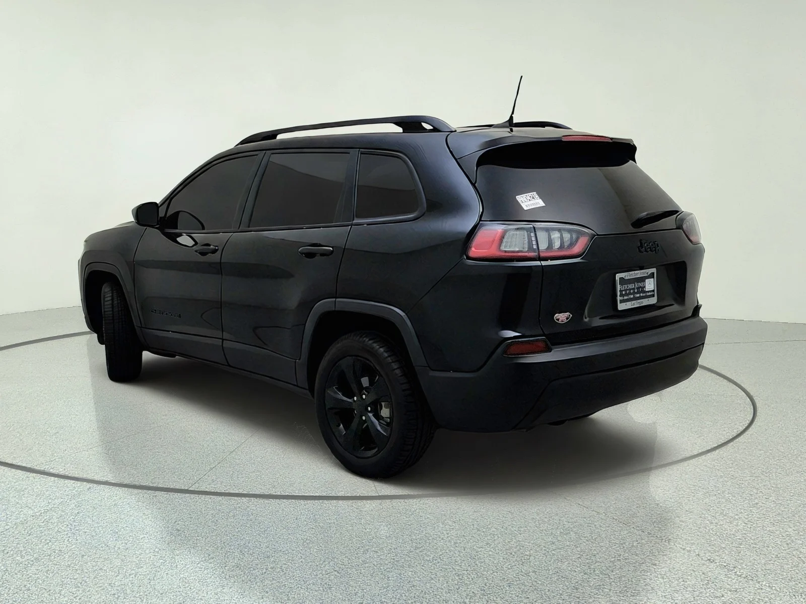 Used 2021 Diamond Black Crystal Pearlcoat Jeep Altitude image 12