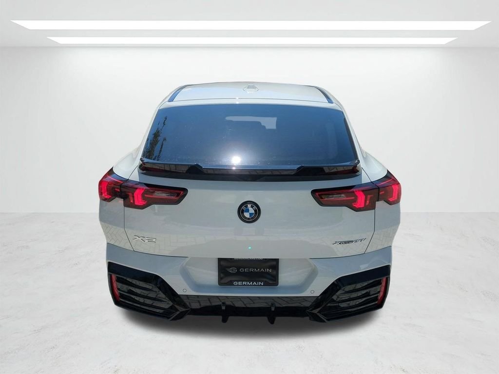New 2026 Alpine White BMW xDrive28i image 5