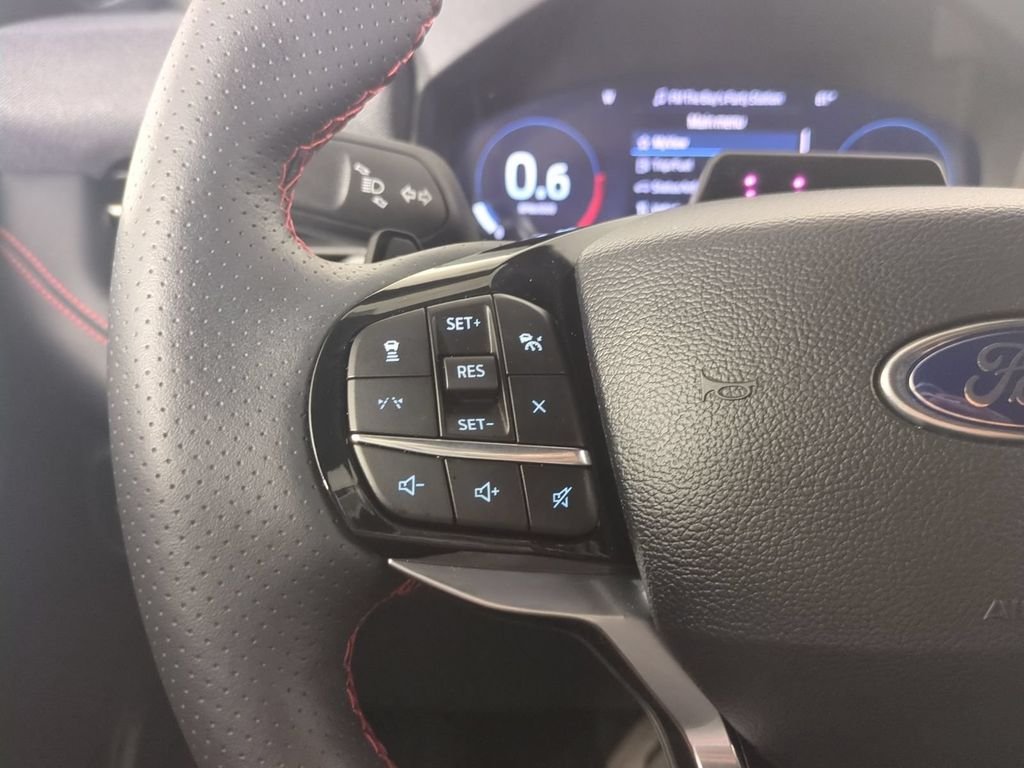 2025 Ford Explorer ST - Photo 34
