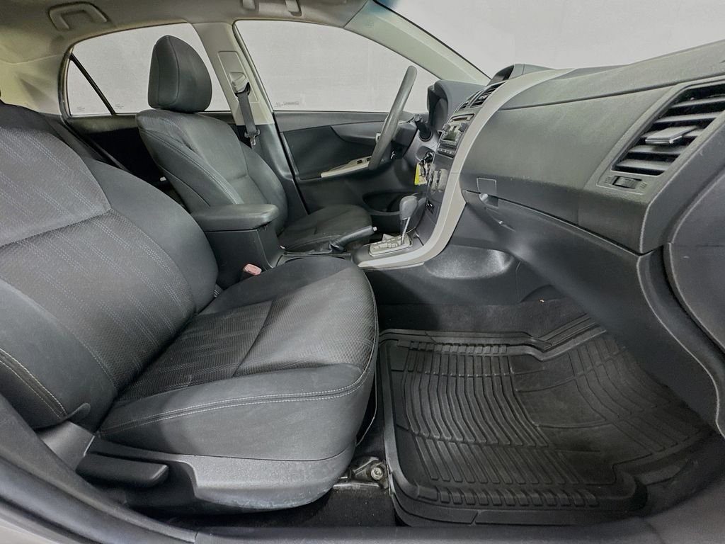 Used 2012 Classic Silver Metallic Toyota S image 31