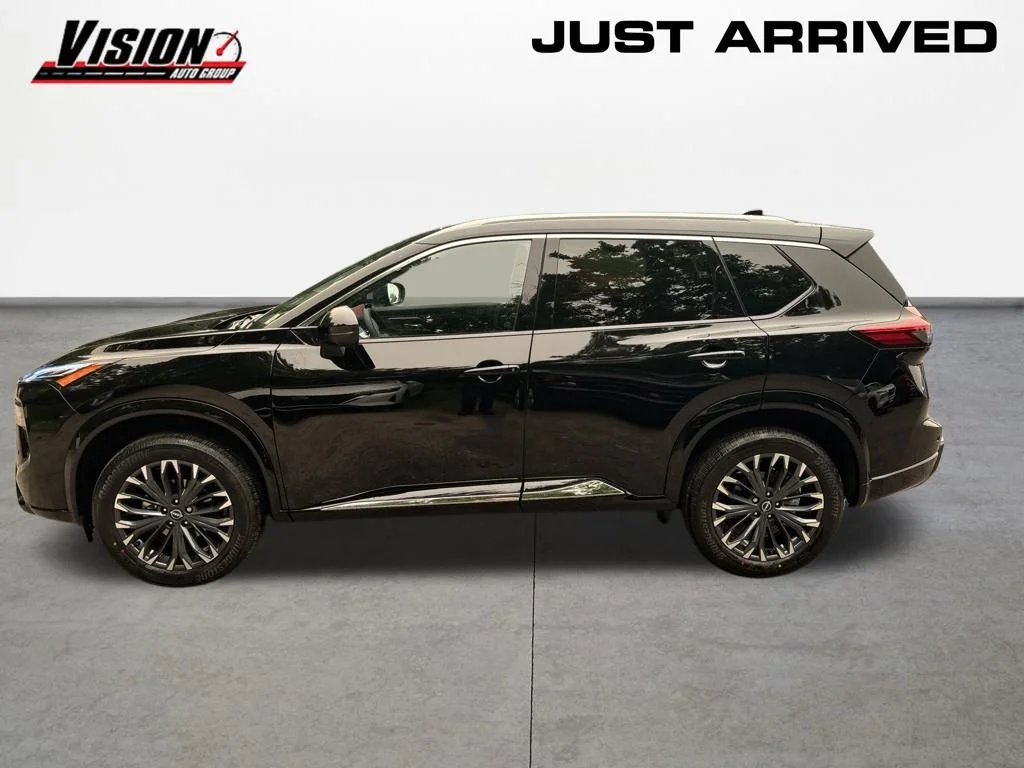 New 2026 Black Nissan Platinum image 8