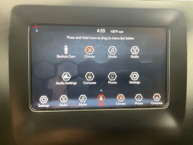 Used 2020 Gray Jeep Latitude Plus image 10