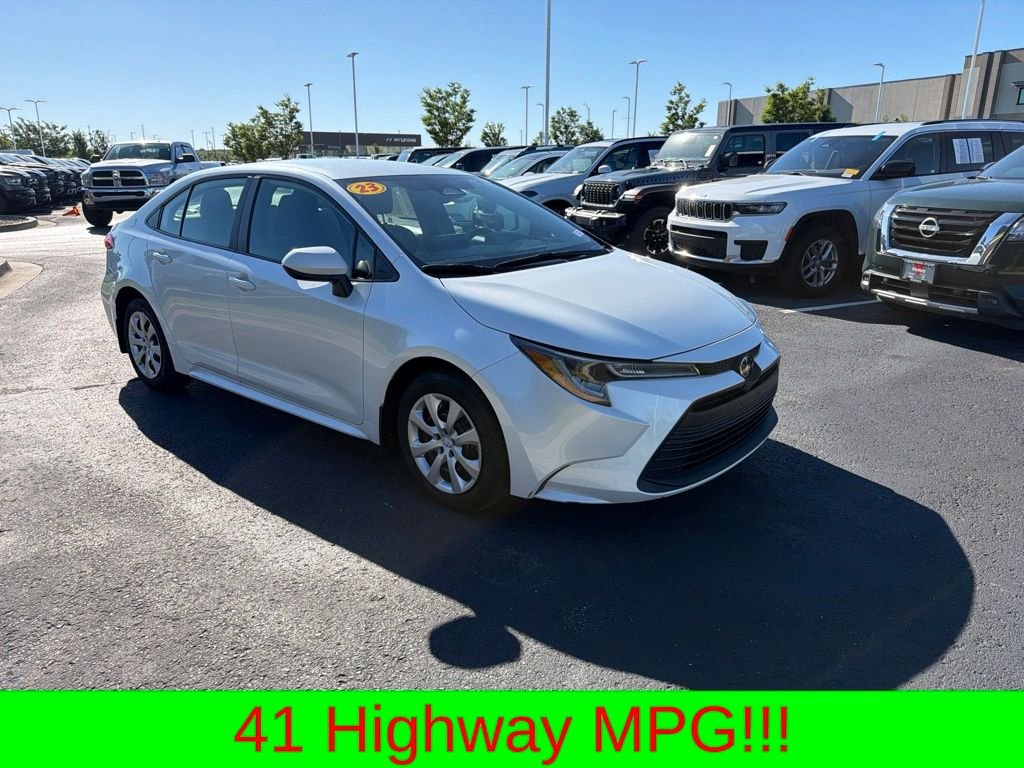 2023 Toyota Corolla LE