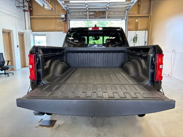 Used 2025 Black Ram Laramie image 25