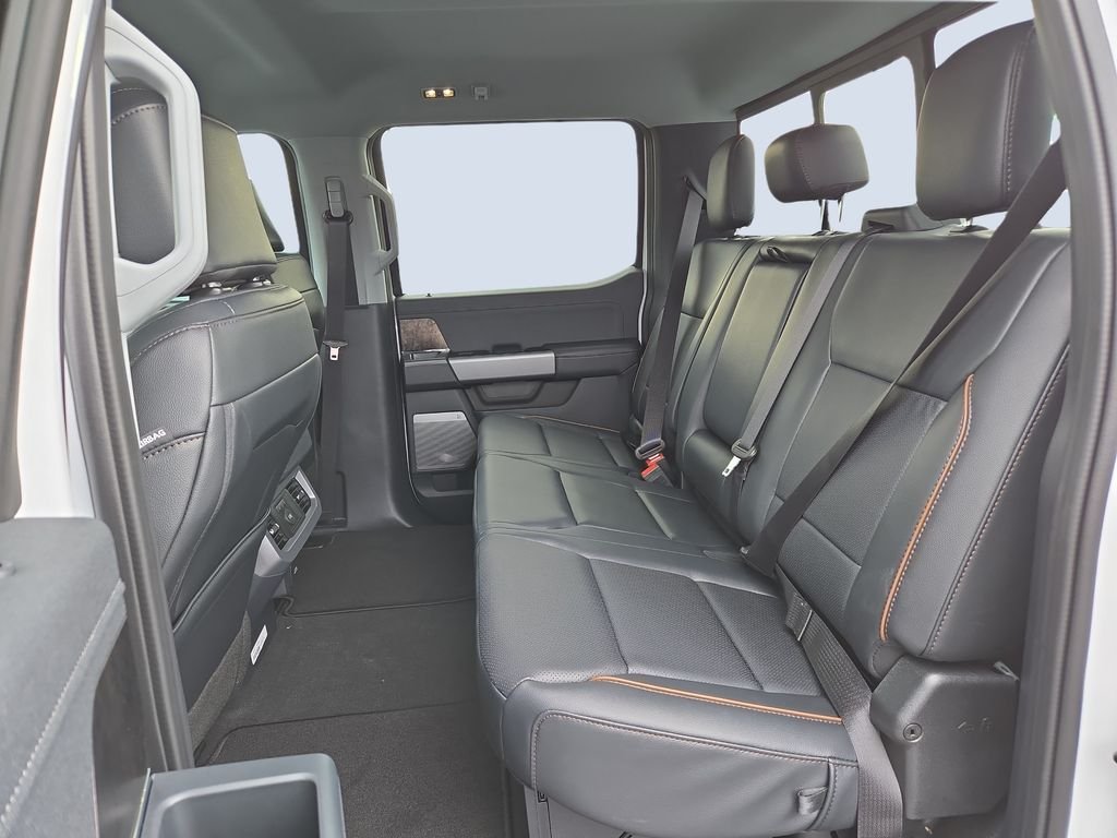New 2026 Oxford White Ford F-250® Lariat® image 12