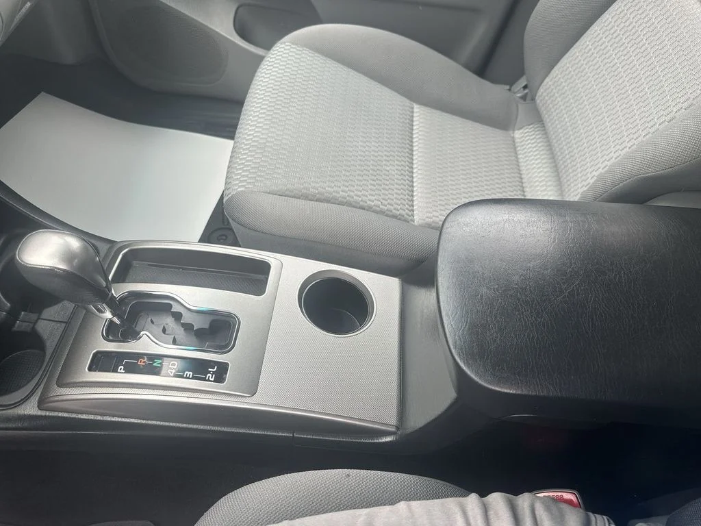 Used 2015 Gray Toyota Base image 27