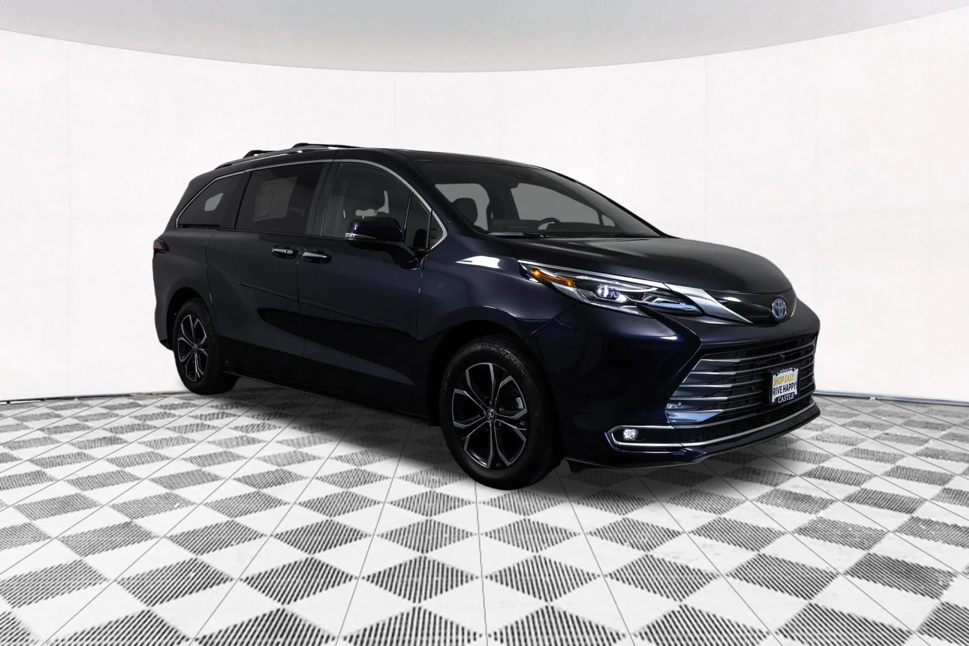 Used 2025 Blue Toyota Platinum image 22