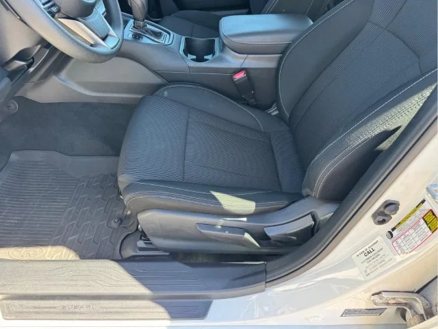 Used 2023 White Subaru Base image 7