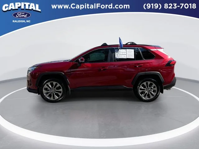 Used 2025 Red Toyota XLE Premium image 5