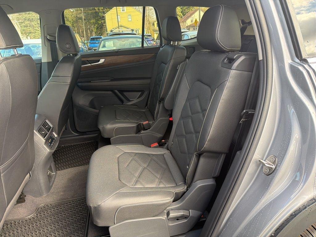 2026 Volkswagen Atlas SE w/Tech - Photo 6