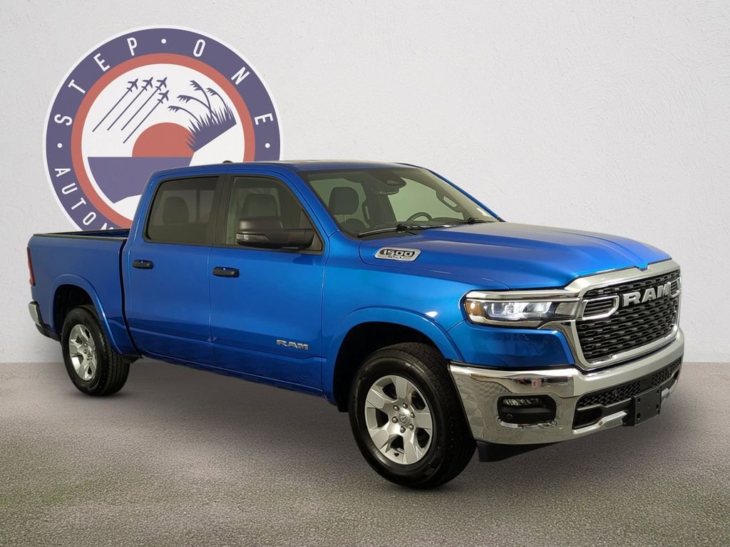 2025 RAM 1500 Big Horn/Lone Star 4x4 Crew Cab 5'7's photo