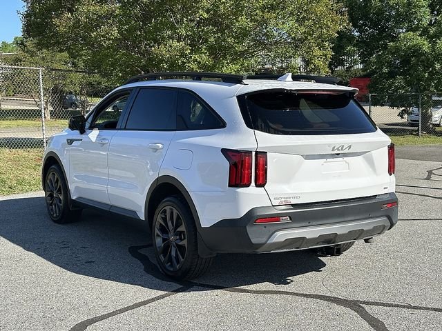 Used 2023 White Kia X-Line SX Prestige image 7