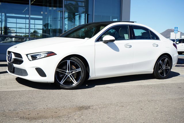 2021 Mercedes Benz A 220 photo 3